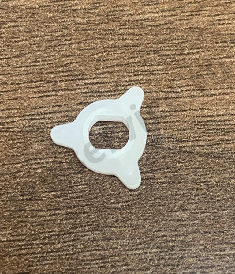 Пластина прижима пружины в нитенатяжителе Bernina 5020105321